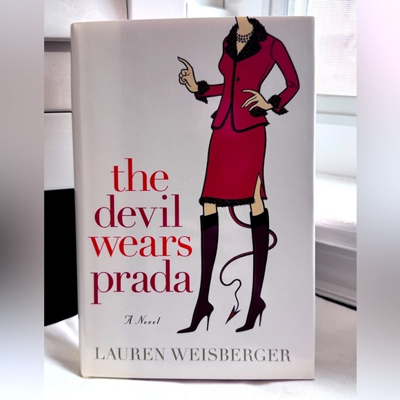 📚 Vintage 2003 The Devil Wears Prada Hard Cover Book - Great Collectors Item - Picture 3 of 16